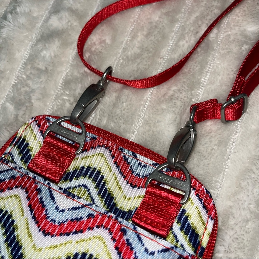 Baggallini Chevron Multi Colored Print Nylon Rfid… - image 6